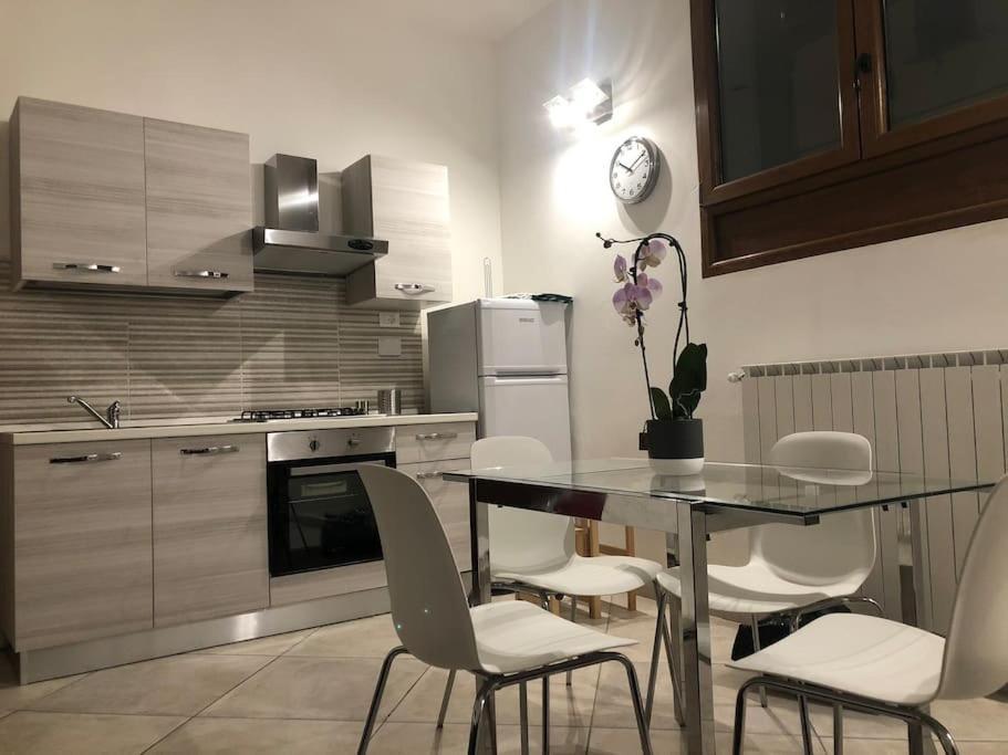 Brand New Apartment Firenze Bagian luar foto